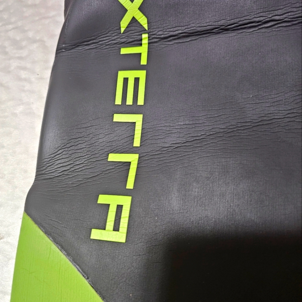 Xterra wetsuit  women's XLfor paddleboarding and Triathlons - Picture 3 of 5